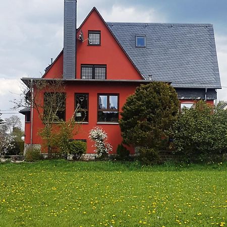 Montanregion Erzgebirge-Ihr Urlaub Ist Unsere Herzenssache Langenberg  Exterior photo